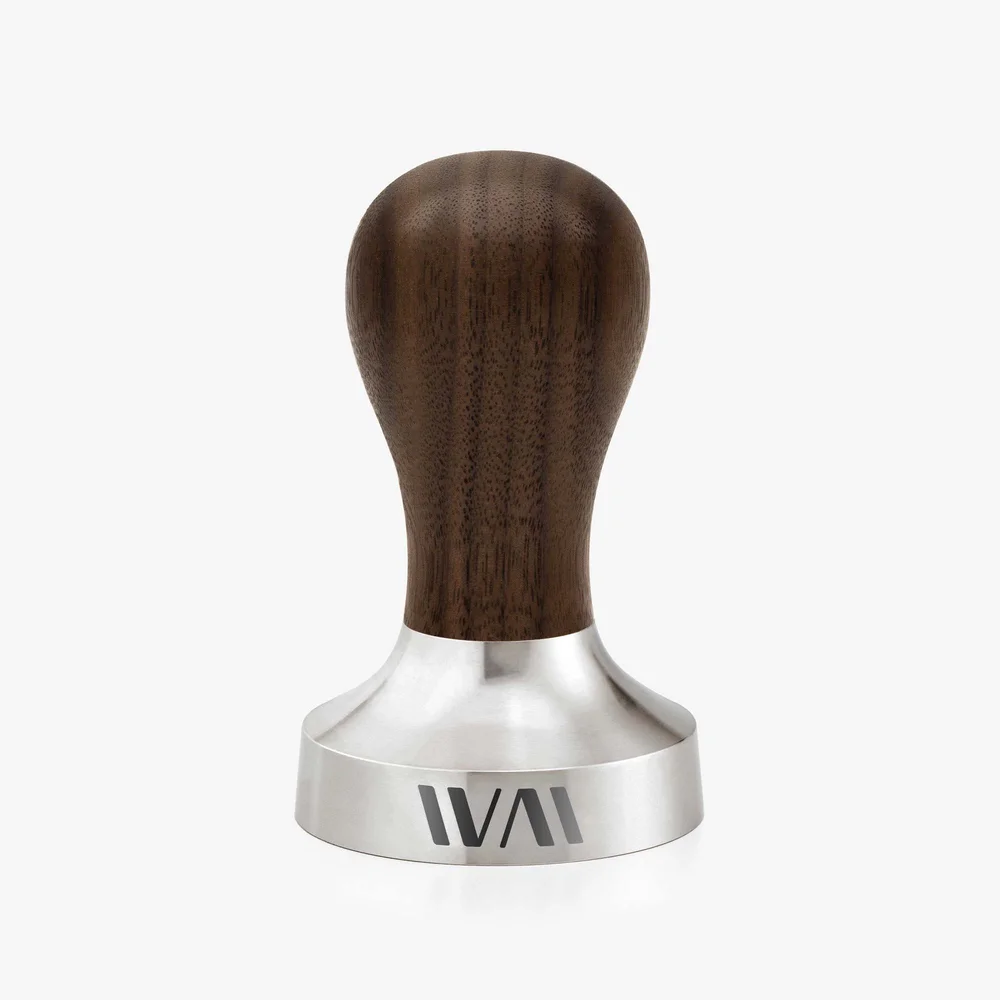 Wiedemann tamper met walnoothouten handvat