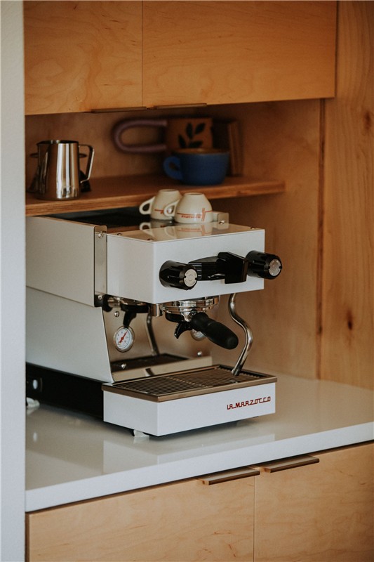La Marzocco Linea Micra — werkzijde in wit